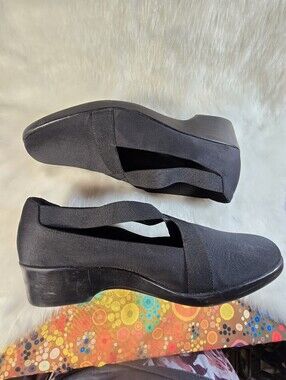 Cloudwalkers "Terry" Women's Crisscross Slip-On Comfort Wedges